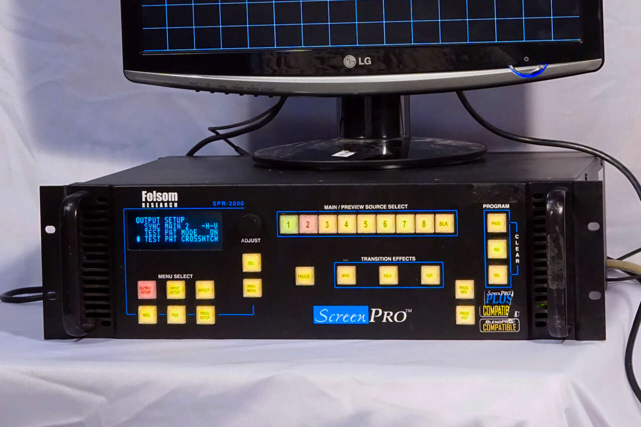 FOLSOM (BARCO) SCREEN PRO SPR 2000 VGA SWITCHER