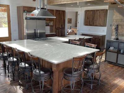 Quality Custom Cabinets