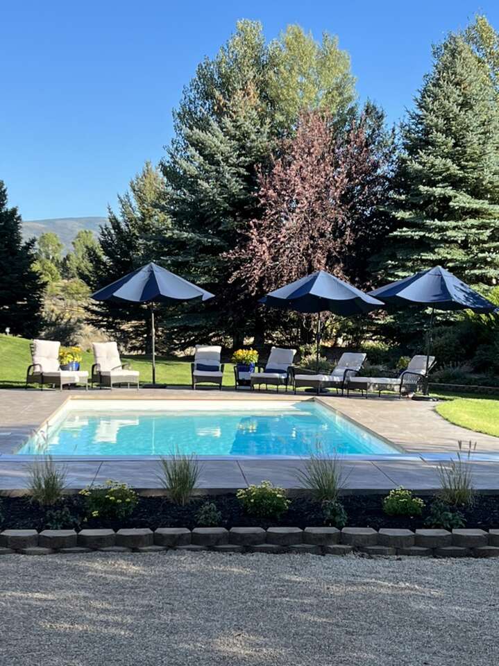 Fiberglass Swimming Pools