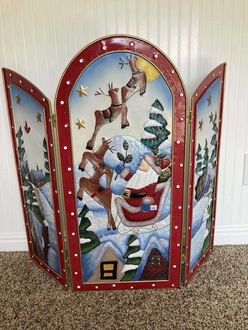 Vintage Fire Screen - CHRISTMAS THEME! In new condition! Hand-painted - Tri-Fold