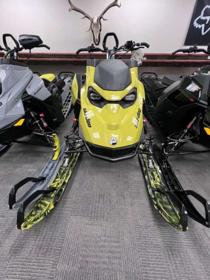 2025 Ski-Doo SM FREE 8TR S YL HAC 154 3P HUB 25 850 E-TEC Turbo R 3.0