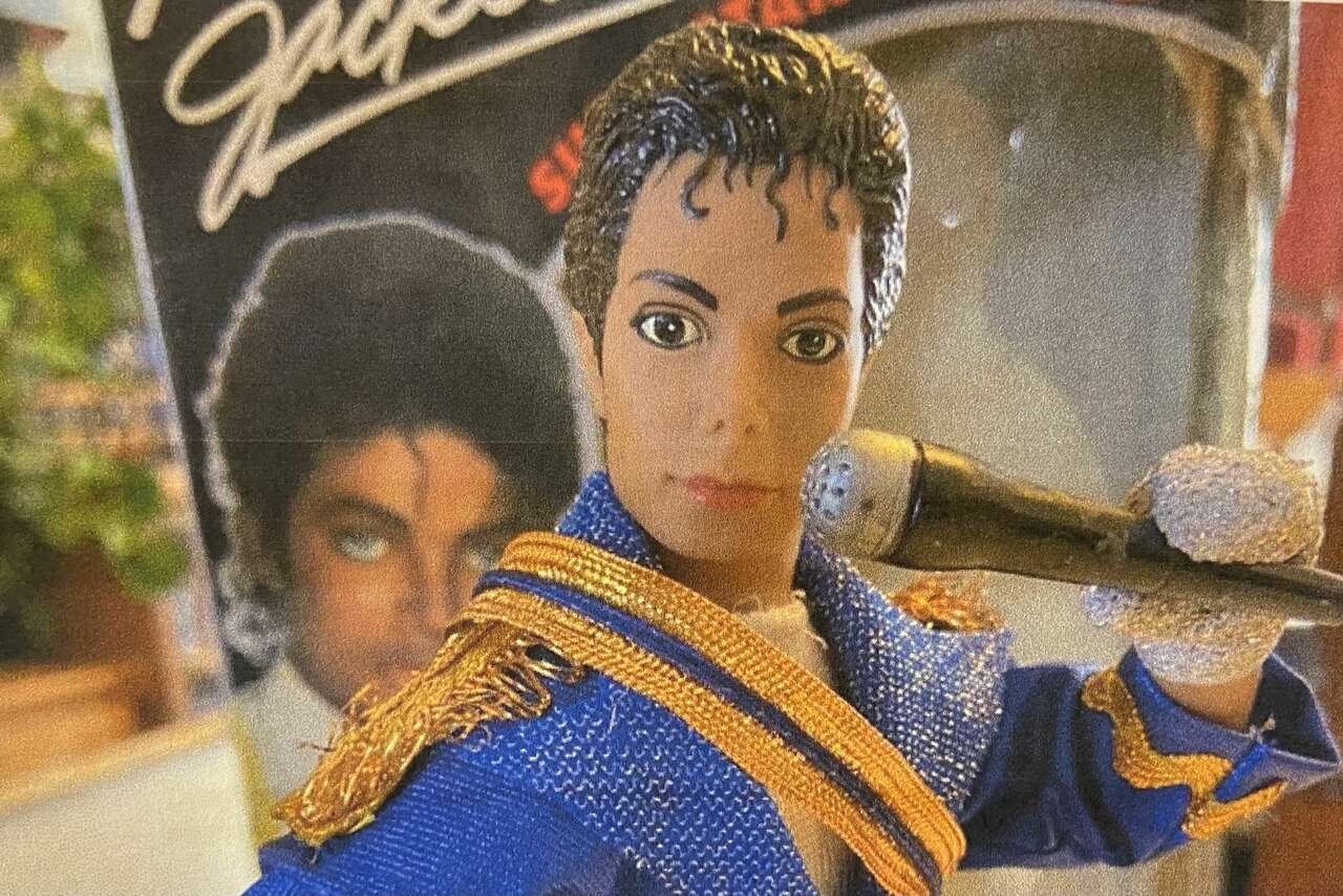 Vintage 1984, Michael Jackson Grammy Awards Edition Doll
