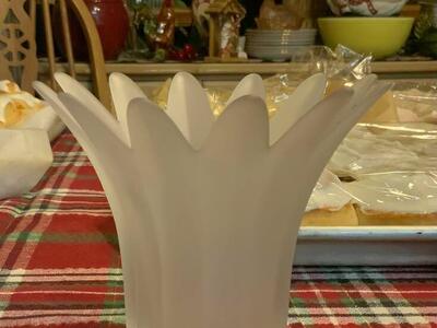 Vintage Portugal Studio Nova Hand Made Art Glass Candle Holder Votive Tulip