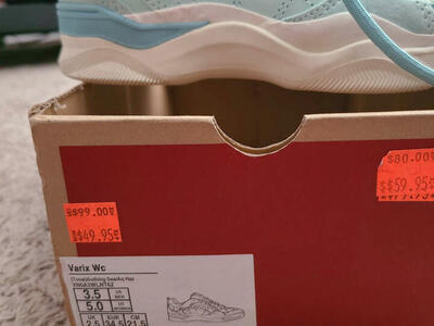 Vans Varix aqua color shoe