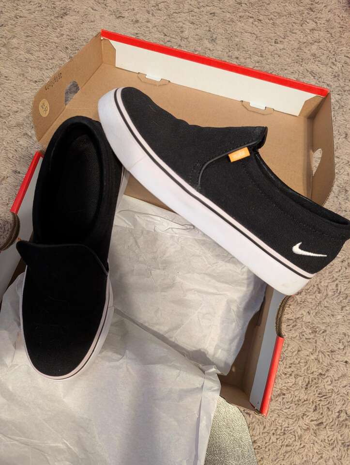 Womens Nike Court Royale slip on black