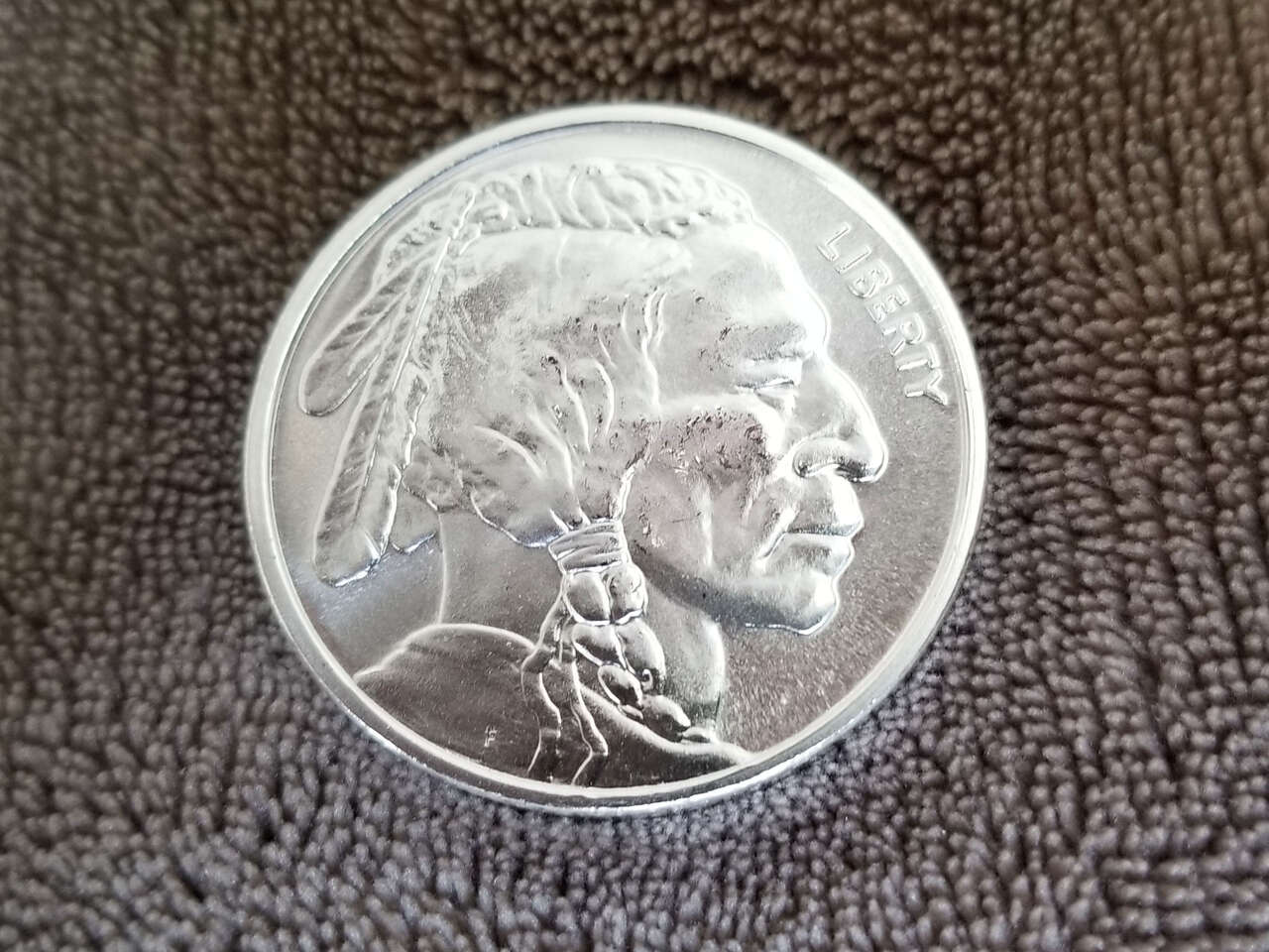 1oz. .999 Silver Buffalo Rounds