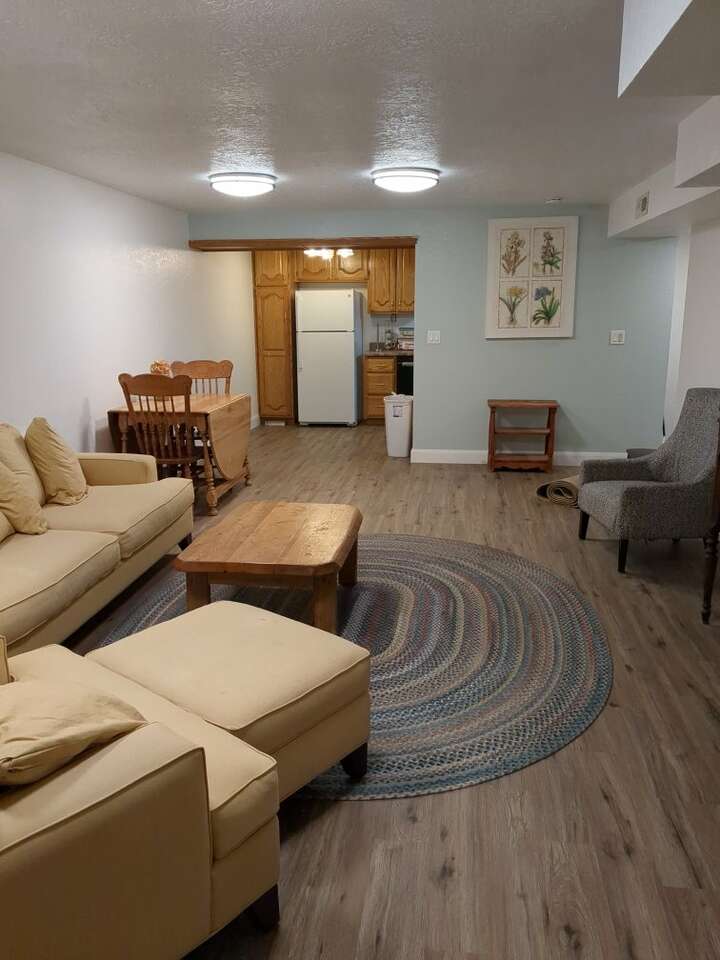 Room for Rent in St. Other Real Estate