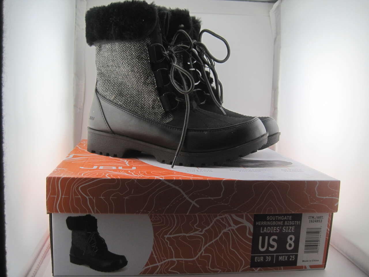 JBU Ladies' Size 8 Mid-Calf Winter Black & Gray Southgate Herringbone Fur Boots