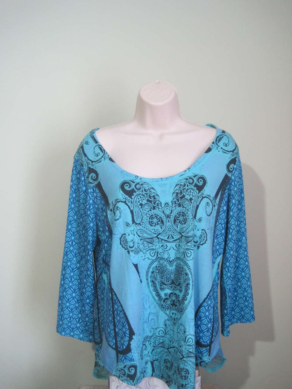 Live And Let Live Long Sleeve Shirt, Women's Size M, Blue Black, Paisley Print