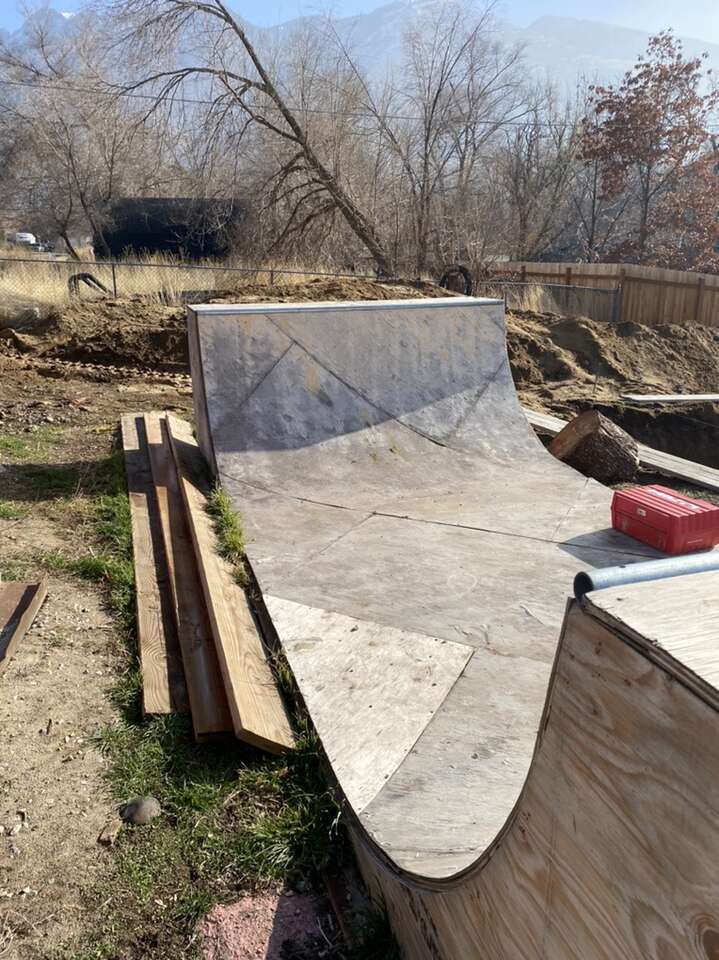 Skate Ramp