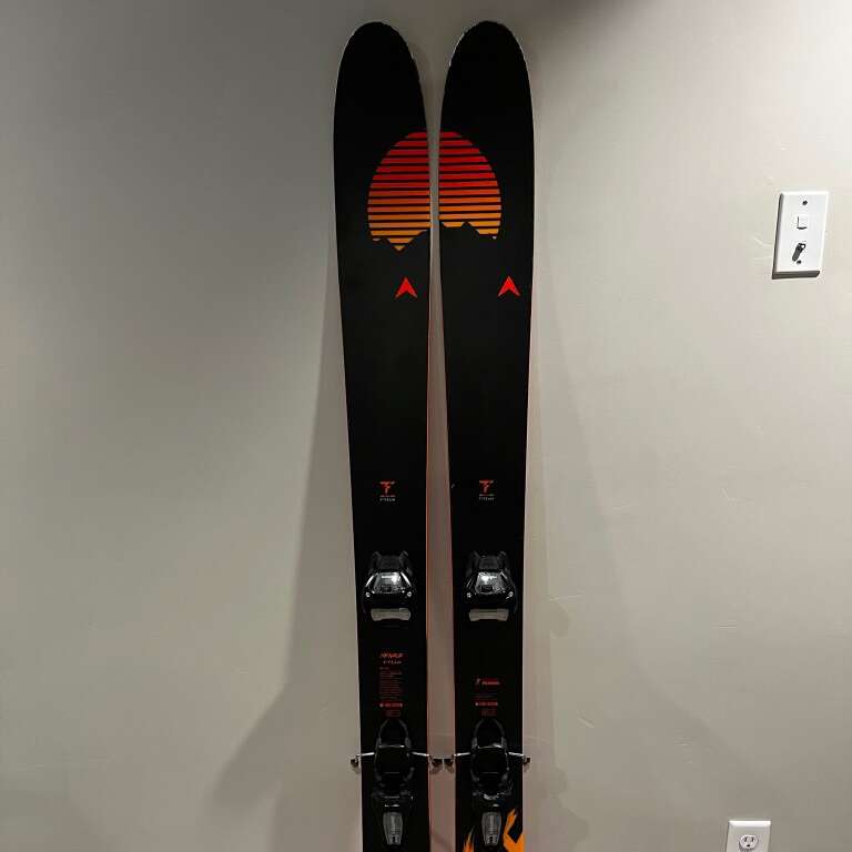 Dynastar 118 Powder Skis Winter Sports