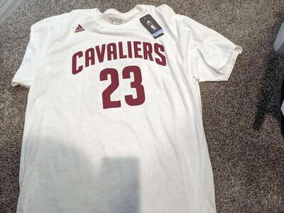 LeBron James Cavs t shirt