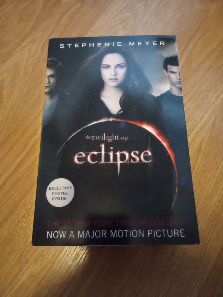 Eclipse by Stephanie Meyer