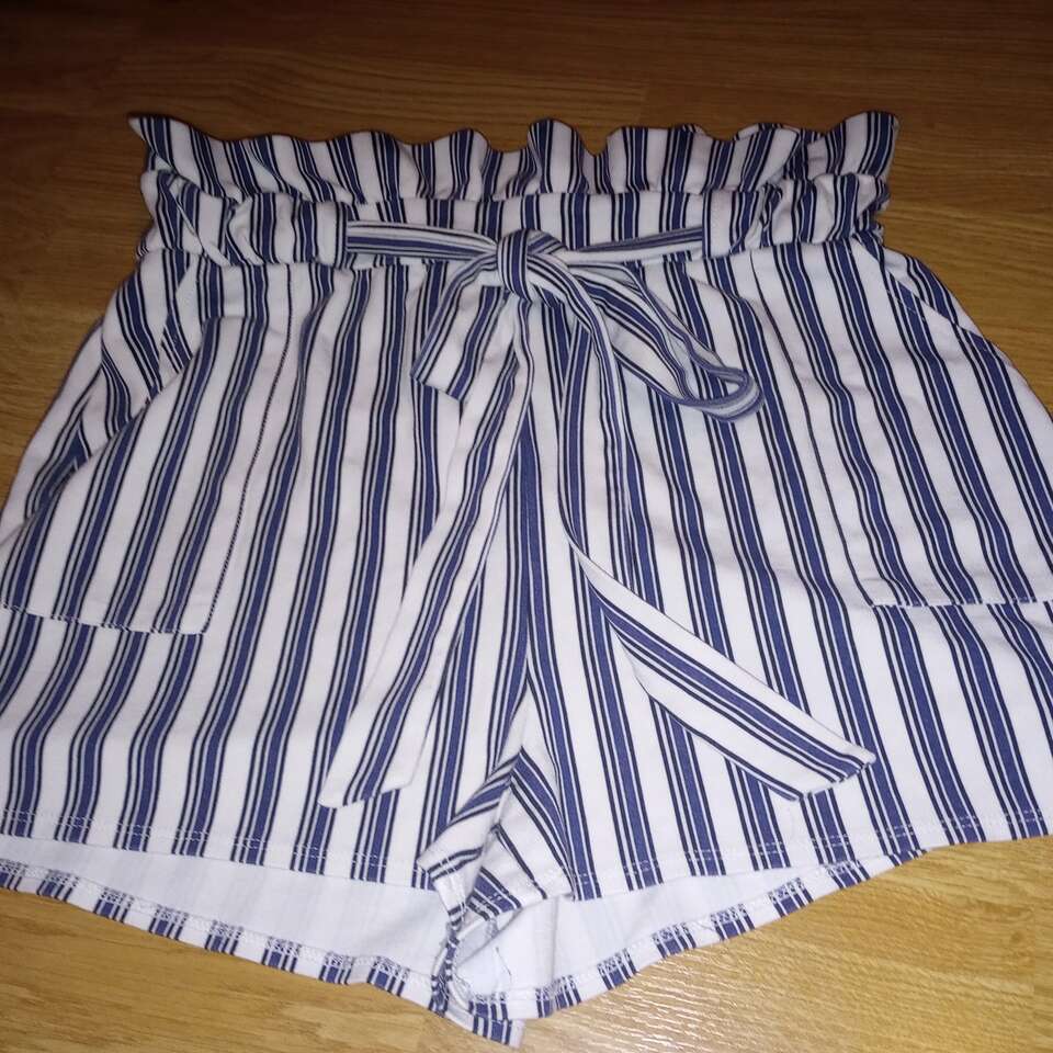 Paperbag Shorts~Small