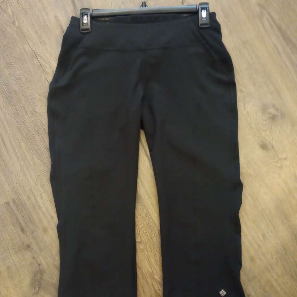 Columbia Athletic Pants~Capri Length XS