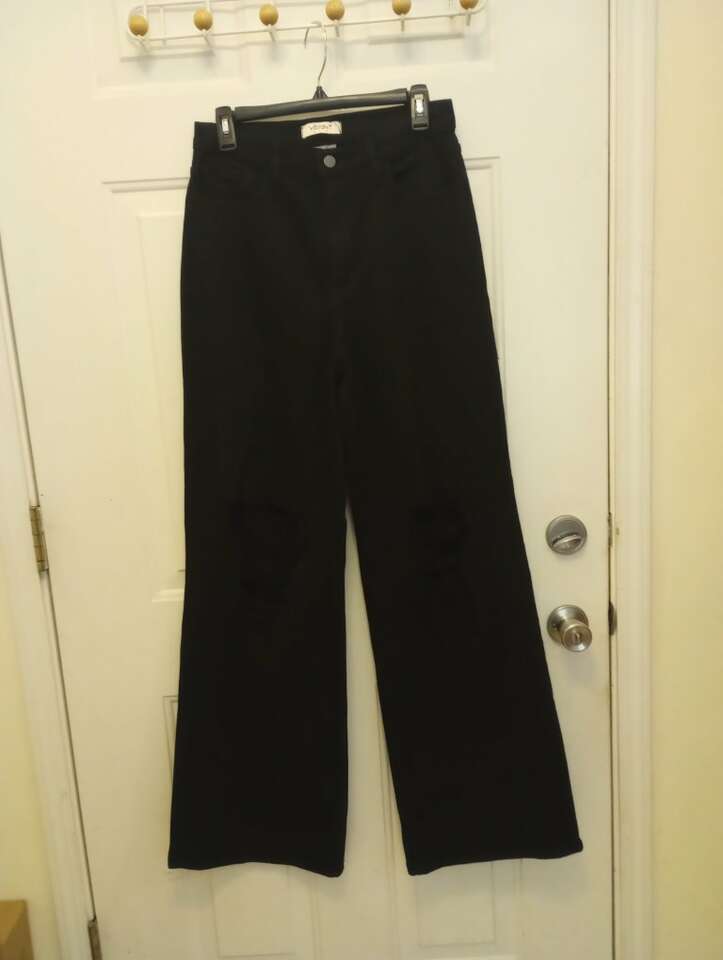 Wide-leg Black Ripped Jeans