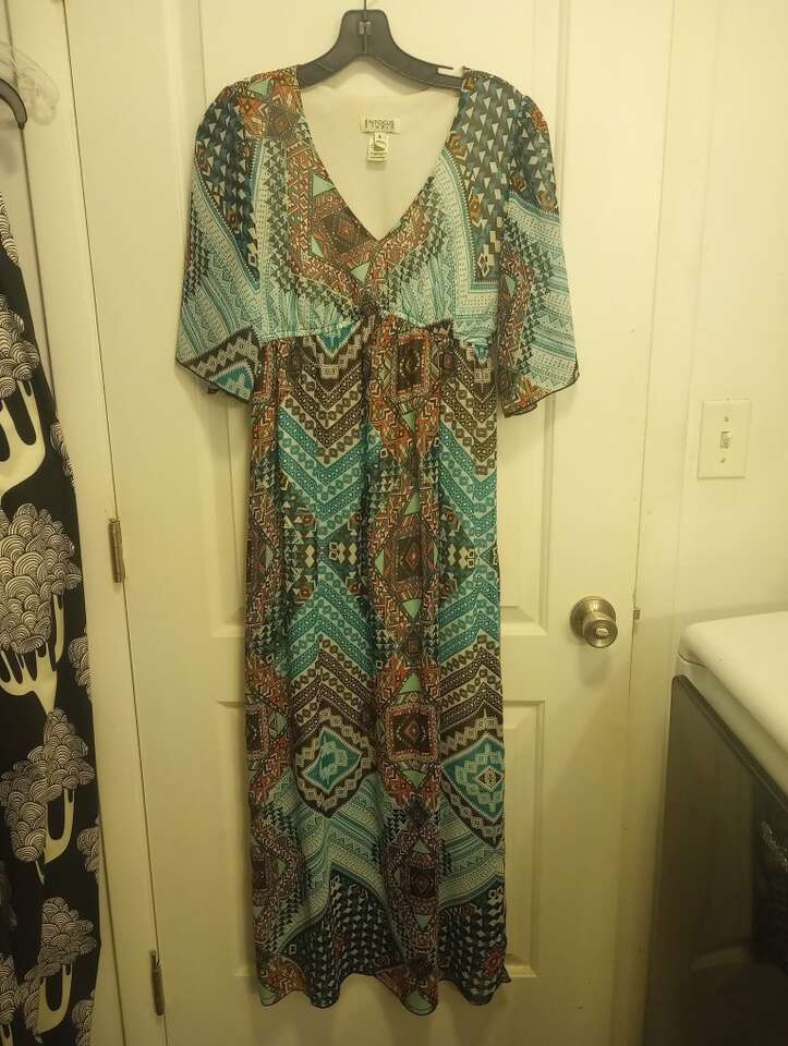 Women's Dress~ size 6