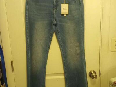KanCan Midrise Bootcut Jeans~NEW!