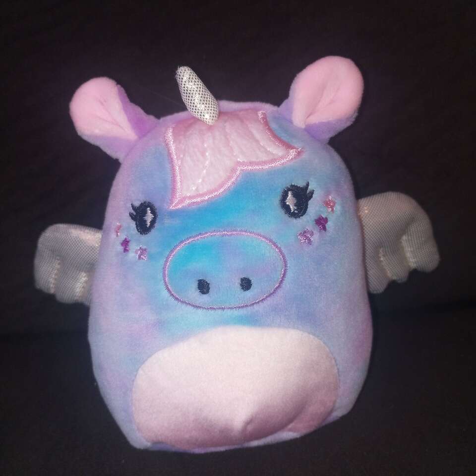 Unicorn Squishmallow Mini