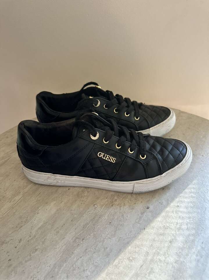 Womens Guess Shoes