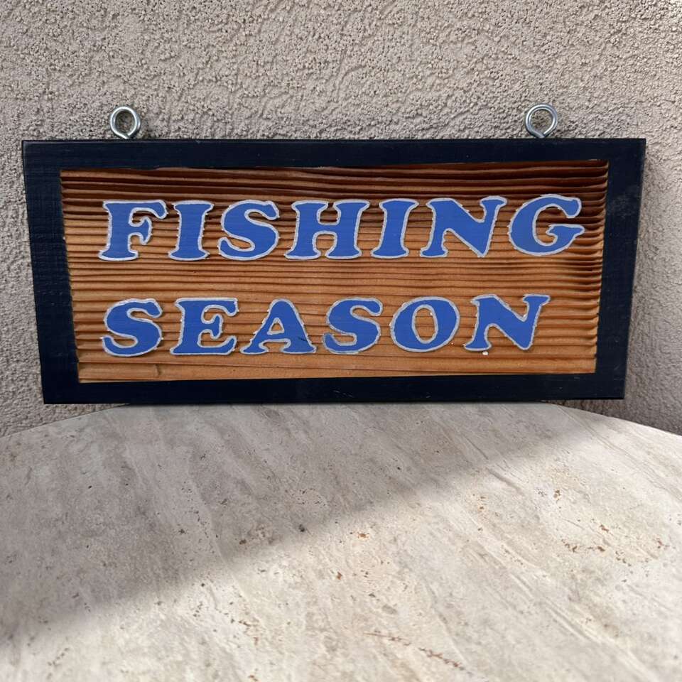 Fishing Sign