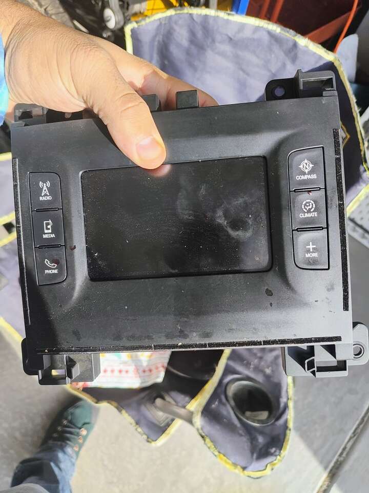 Dodge unconect radio