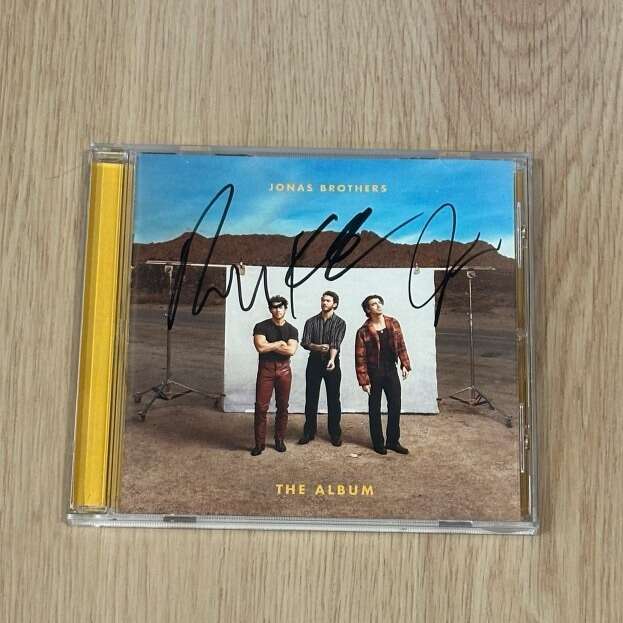 Jonas Brothers-SIGNED-The Album CD-SOLD OUT