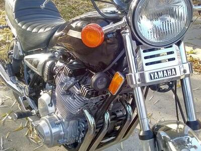 1982 Yamaha XJ1100 Motorcycle - XS1100