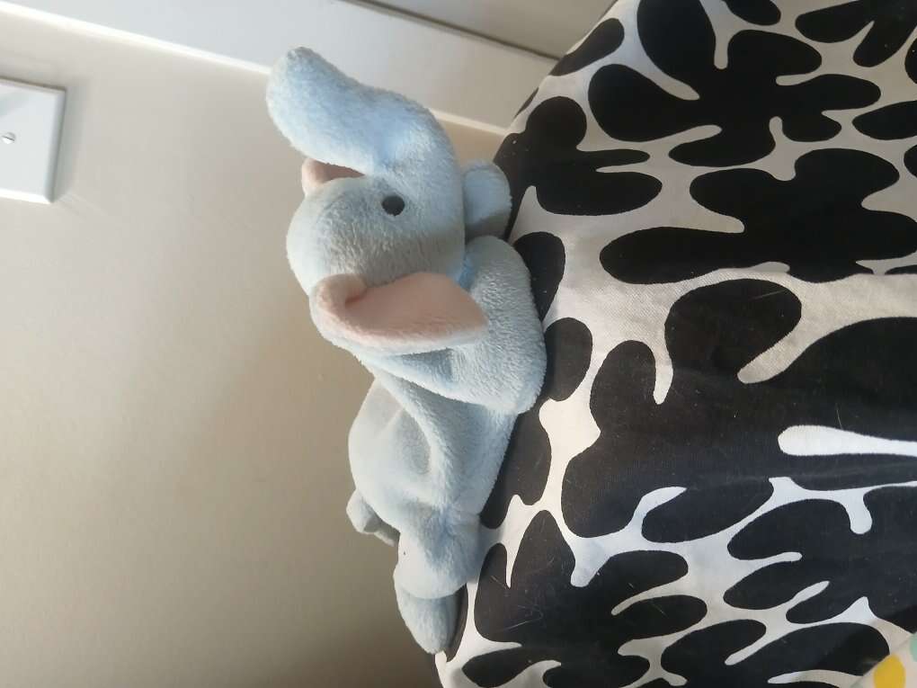 Ty beanie baby 5G retired Peanut the Elephant