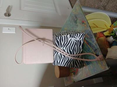 Urban Outfitters crossbody handbag