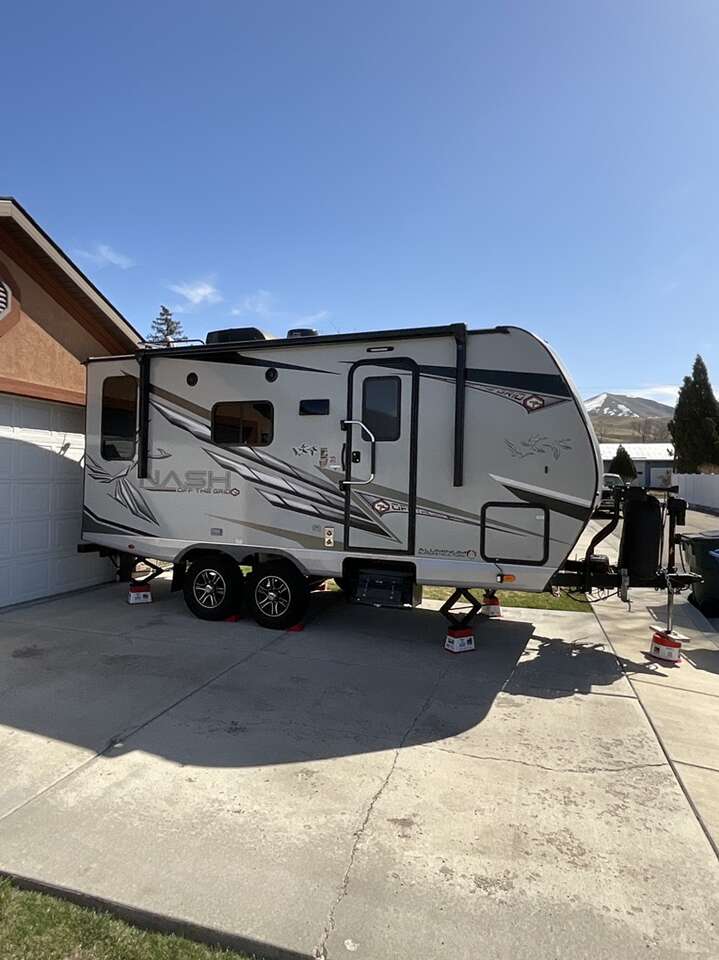 NASH 17K OFF THE GRID TRAVEL TRAILER