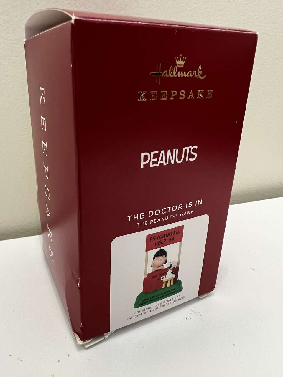 Hallmark Keepsake Peanuts The Doctor is In – The Peanuts Gang – Psychiatric Help  Christmas Tree Ornament