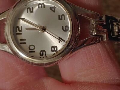 Bentzel Ladies watch with Quartz Movement