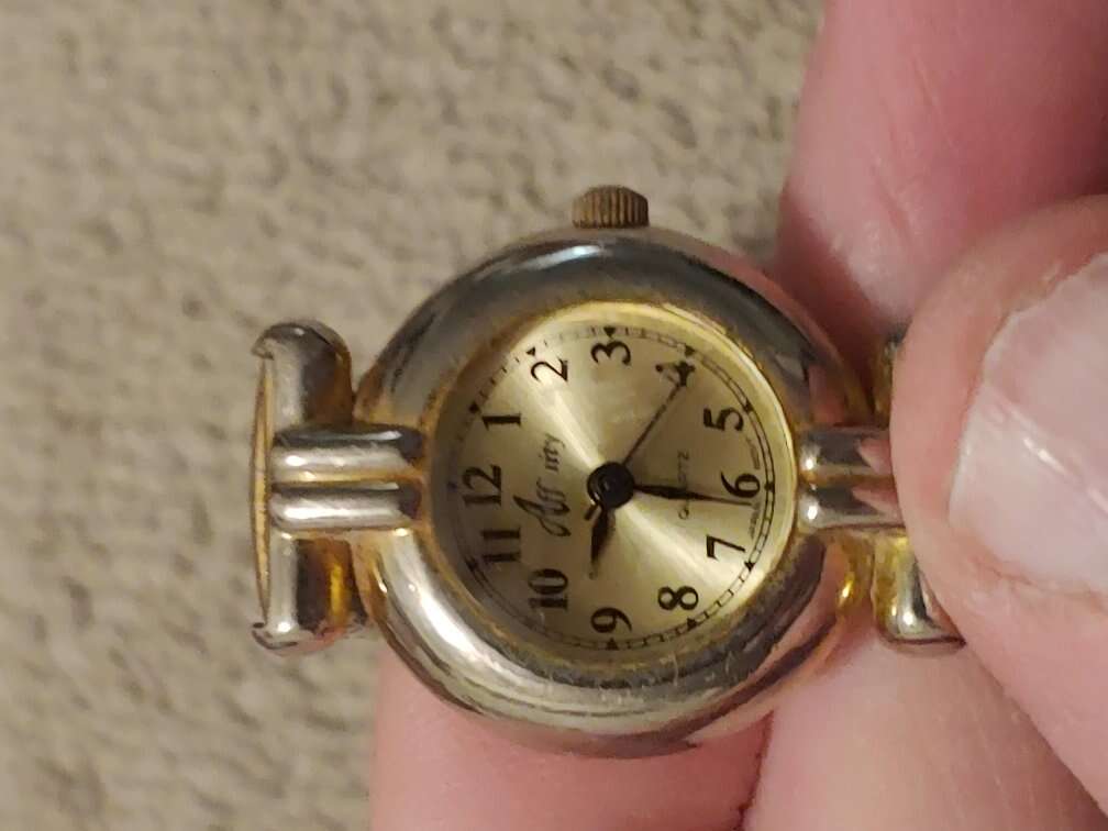 Affinity Ladies Quartz watch with Japanese movemen