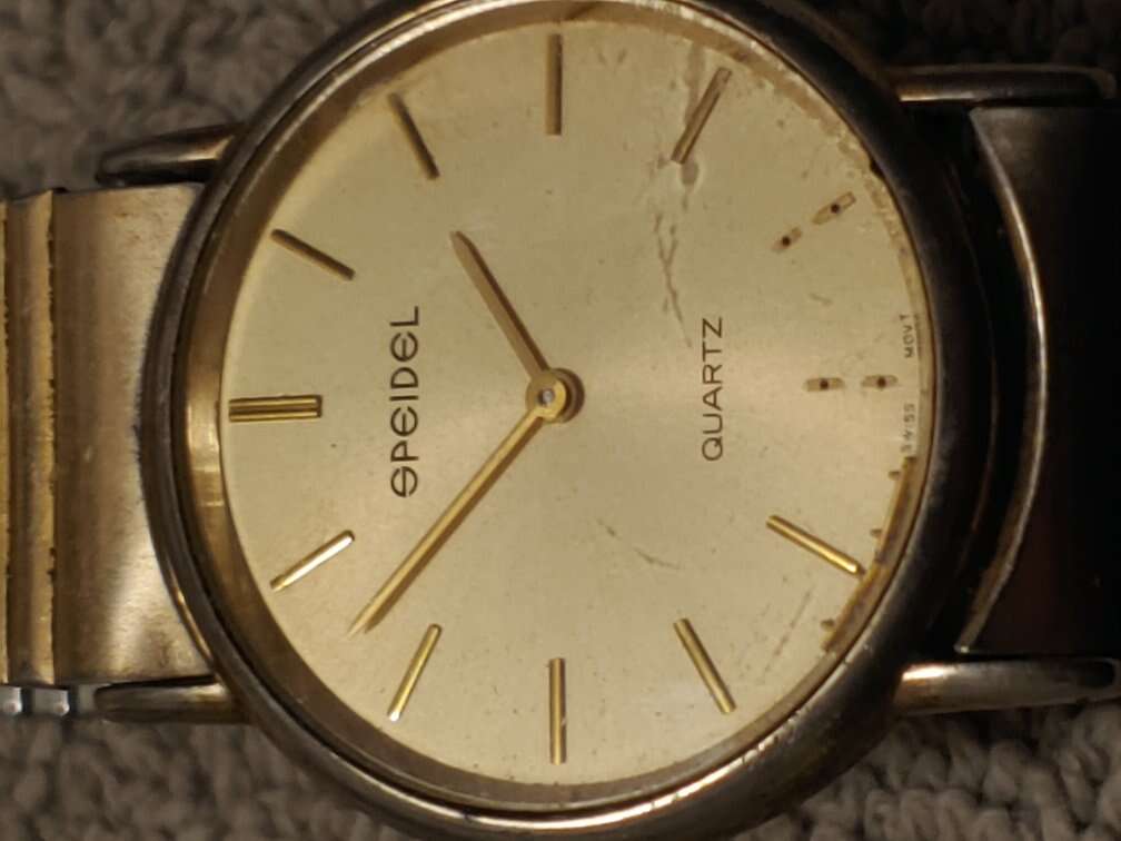 Epeidel Ladies watch with Quartz Movement n batter