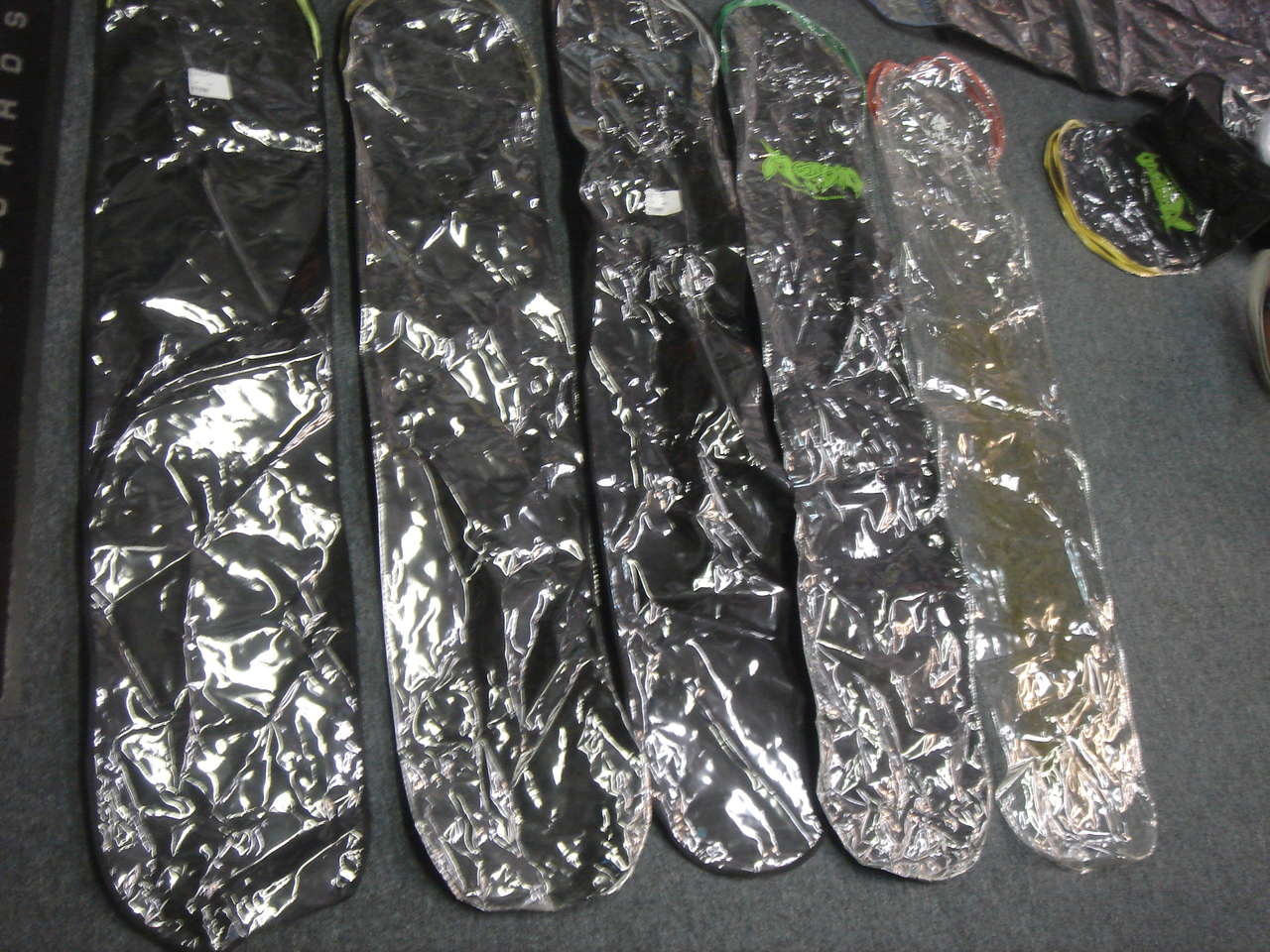 COLLECTOR snowboard bag STORAGE BAGS VARIOUS SIZES protect your vintage snowboards, skateboards board sleeve