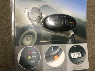 Breathalyzer blood alcohol detector