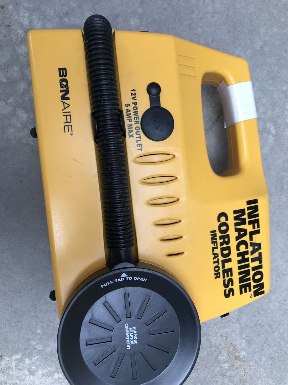 Dual powered cordless air pump and inflator multiple uses near new sup pump