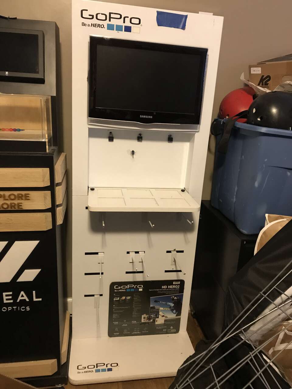 Gopro dealer display with TV and computer