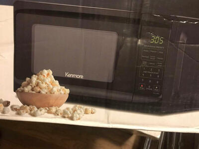 new Microwave .7 or .9 cubic foot Microwave KENMORE microwave new in box