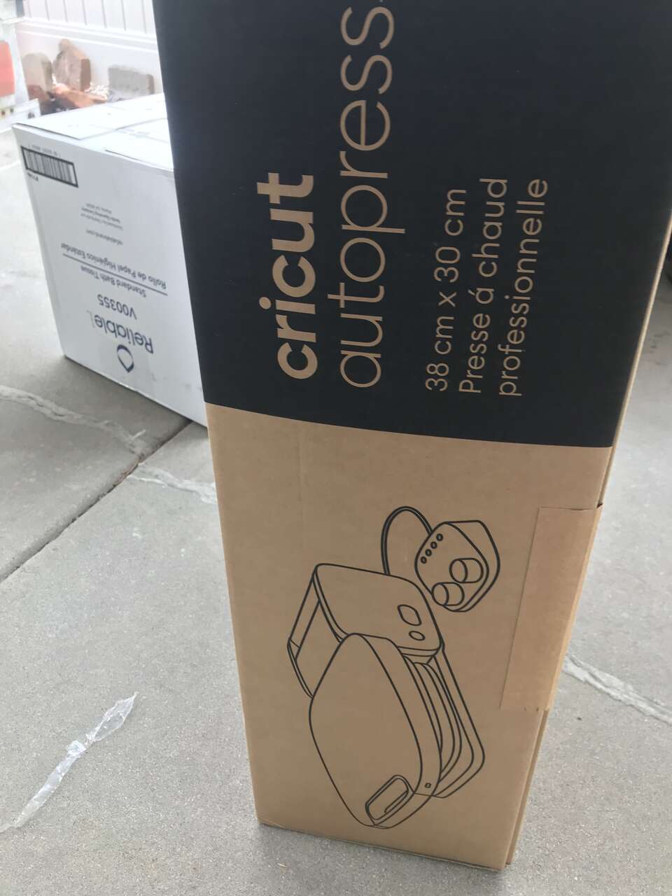 New IN BOX  heat transfer T-shirt maker