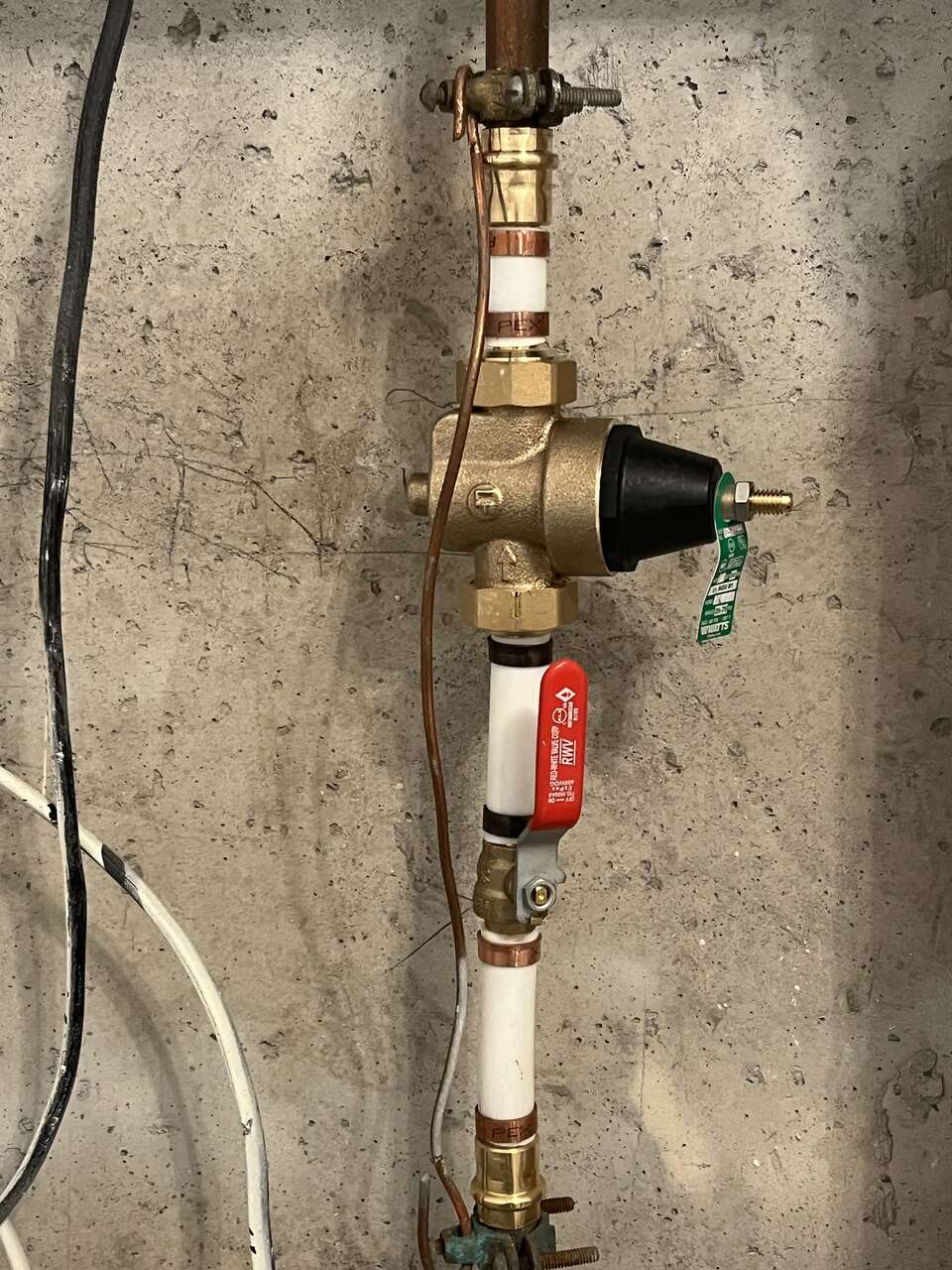 Water Heater Installation | Professional Plumber | Tankless Water Heater | Garbage Disposal Repair | and More!