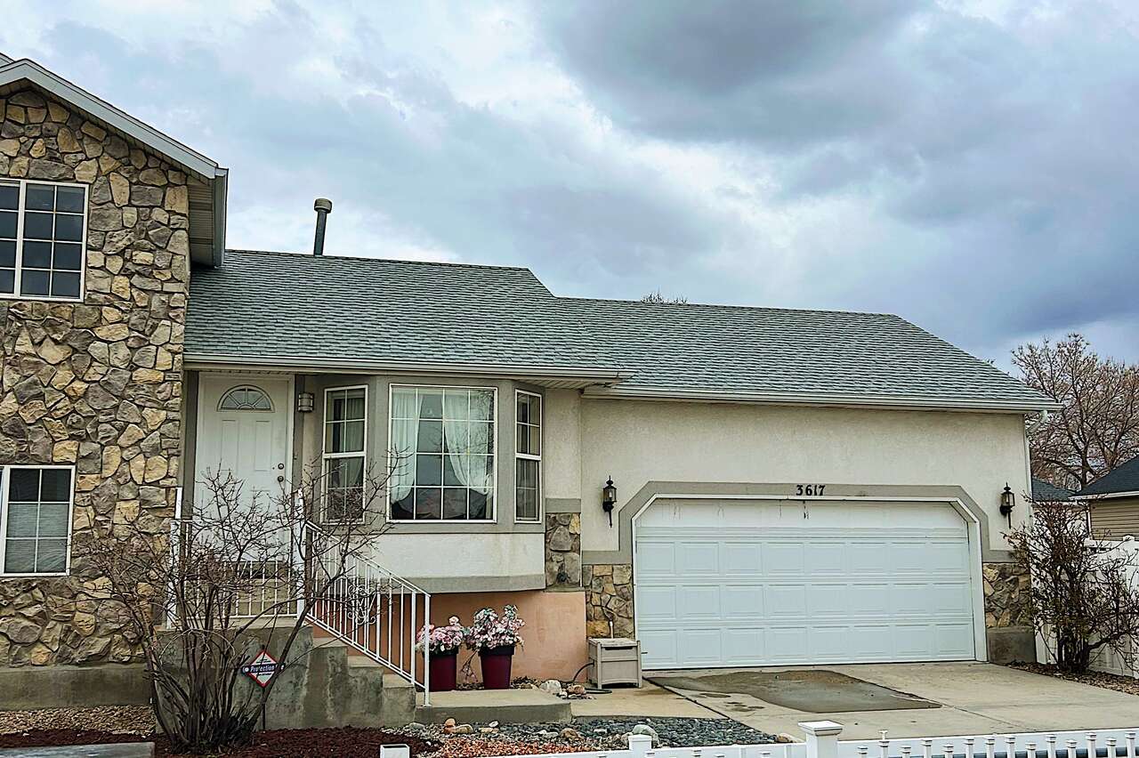 Roofing | Leaky Roof Repair | Gutter Cleaning | Call for a Free Quote