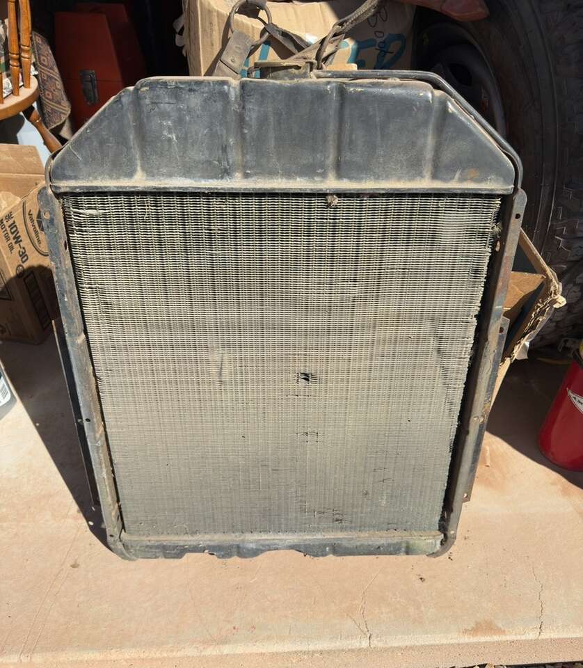 1973 Ford F250 4x4 Radiator