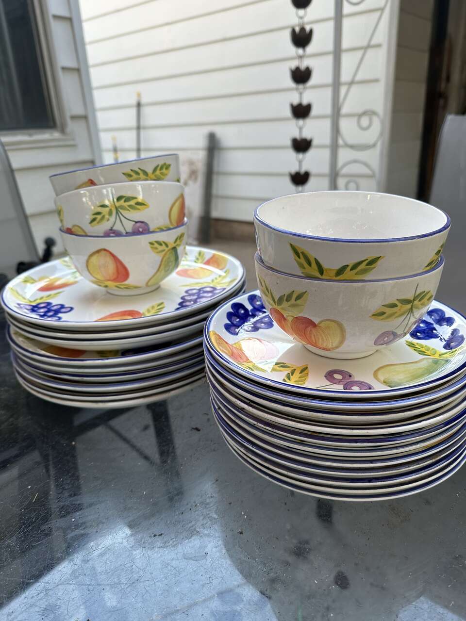 Set of Cute Fruit Plates and Bowls