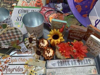 Bunch Of Halloween & Fall Stuff