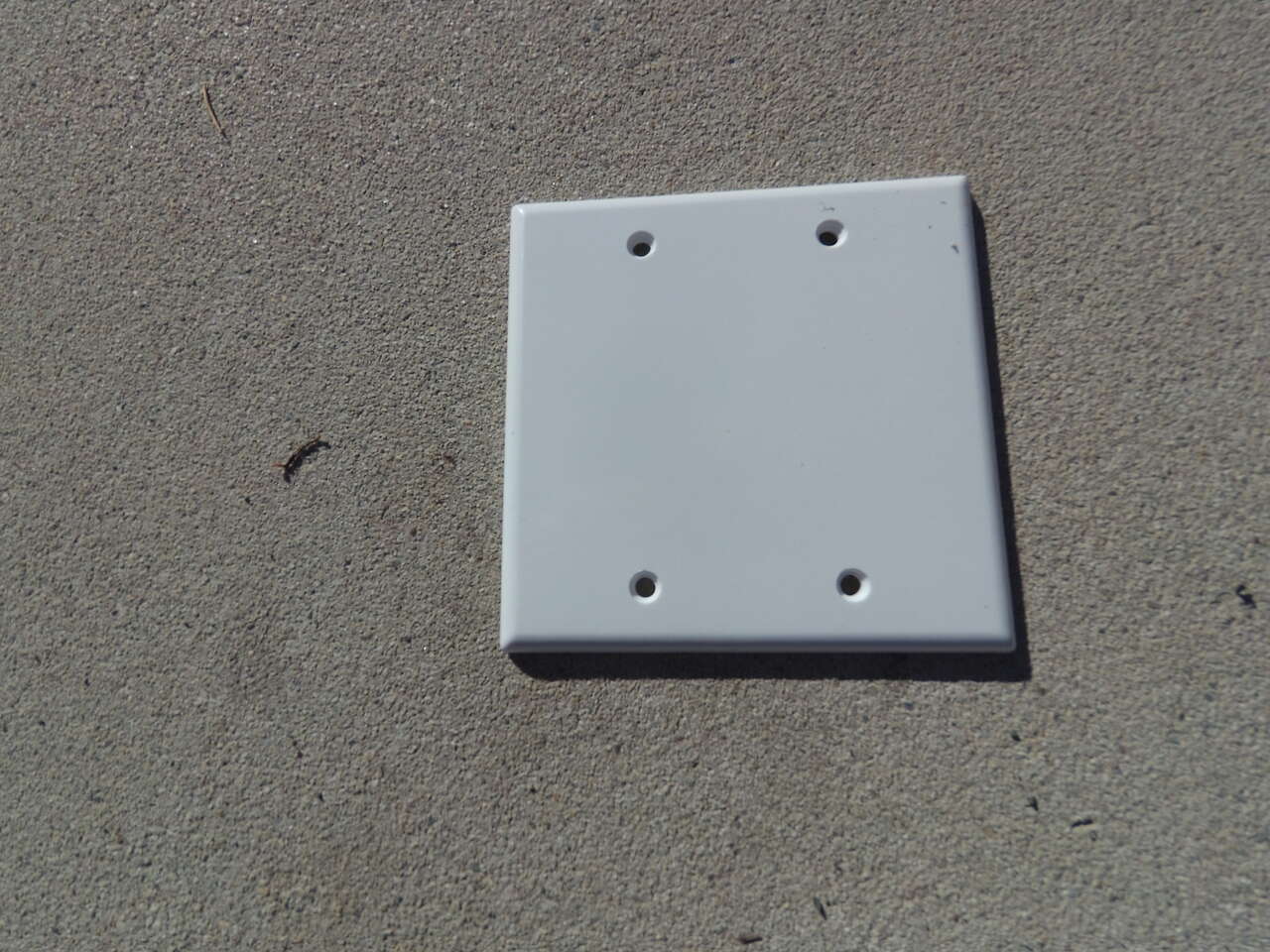Electric Wall Plates