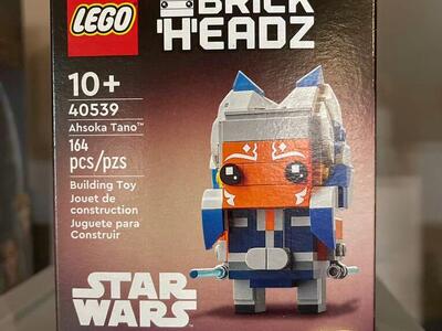 Sealed Retired Lego Ahsoka Tano Brickheadz 40539