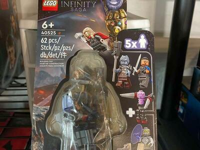 Sealed Retired Lego Endgame Battle 40525