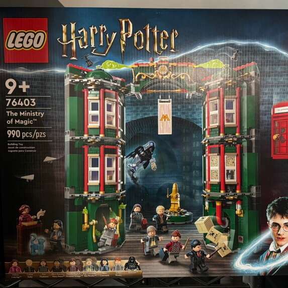 Lego 76403 HP Ministry Of Magic Retired Sealed